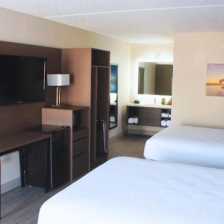 Angel Inn Near Imax, A Travelodge By Wyndham Branson Exteriér fotografie