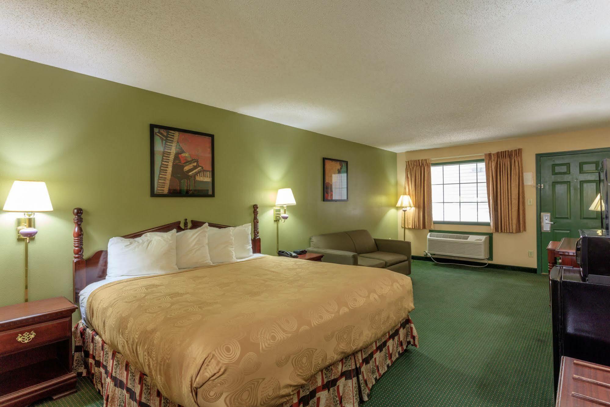 Angel Inn Near Imax, A Travelodge By Wyndham Branson Exteriér fotografie